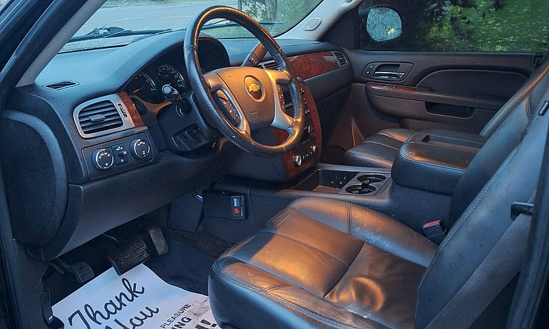 2012 Chevrolet Subur...
