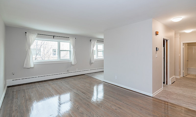 81 Roslyn Rd- Shorec...