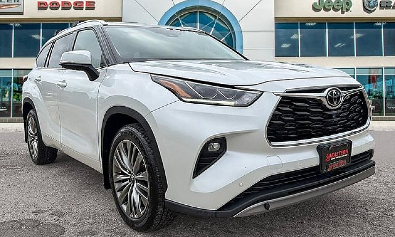 2022 Toyota Highland...