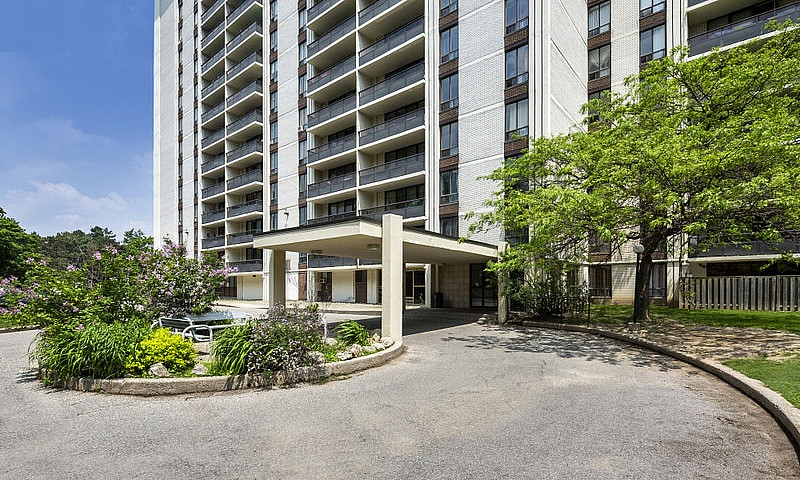2 Bedroom 1.5 Bathro...