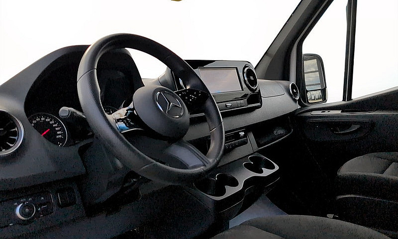 2025 Mercedes-Benz S...