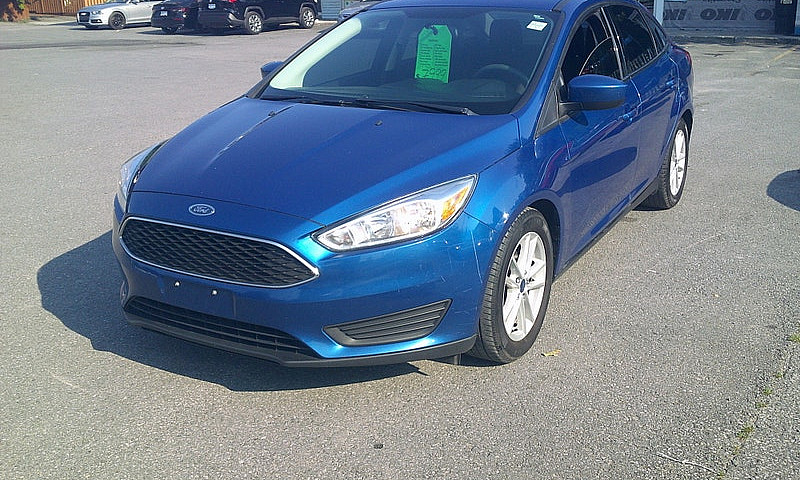 2018 Ford Focus Se *...