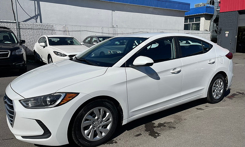 2017 Hyundai Elantra...