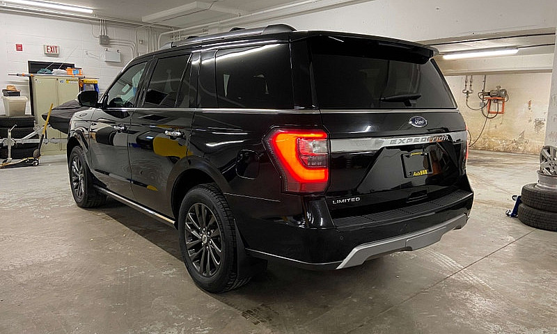 2020 Ford Expedition...
