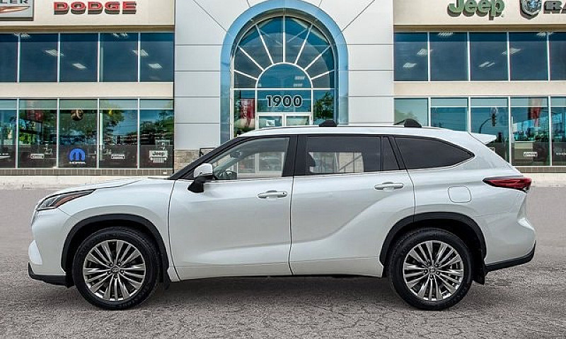 2022 Toyota Highland...