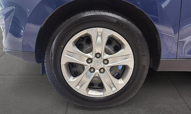 2012 Hyundai Tucson ...