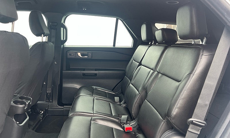 2022 Ford Explorer H...