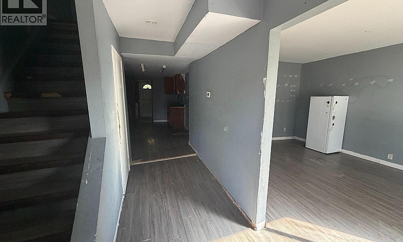 158 Trelawne Avenue ...