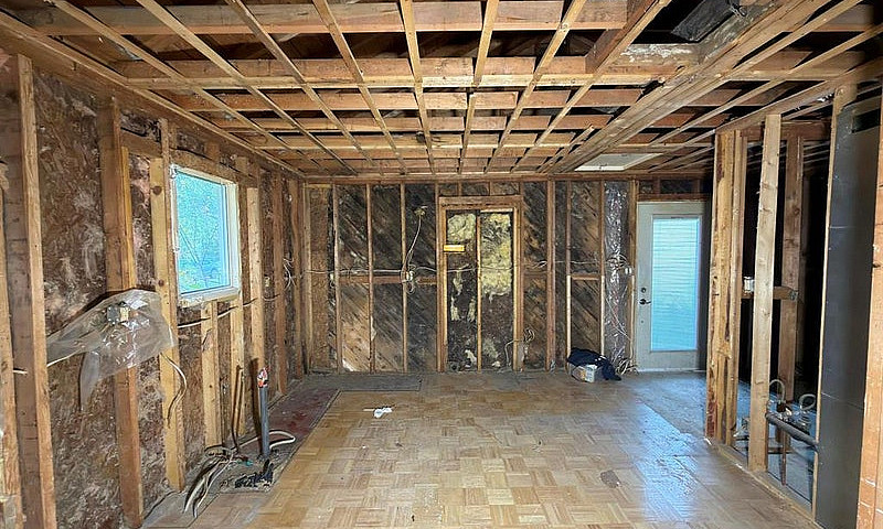 374 Kilbride Avenue ...