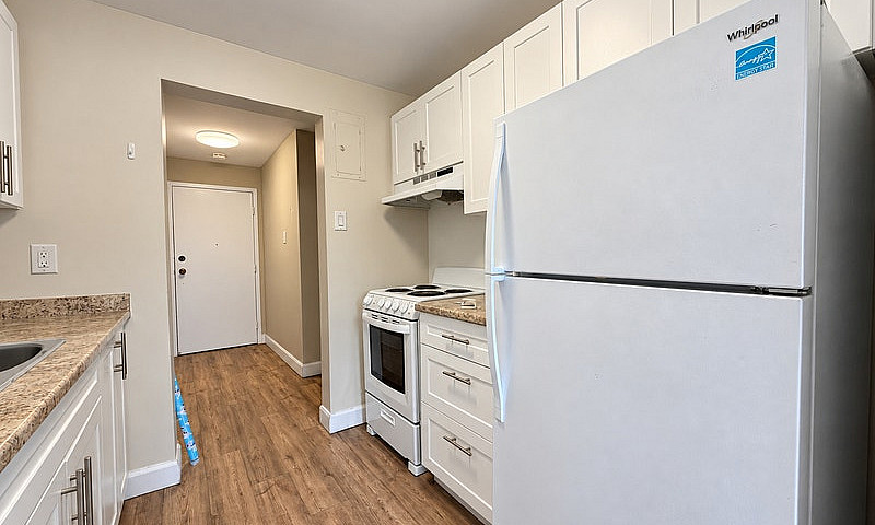 209-455 Sandys St Ch...