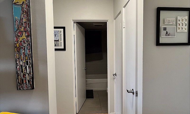 Breakers - 1 Bedroom...