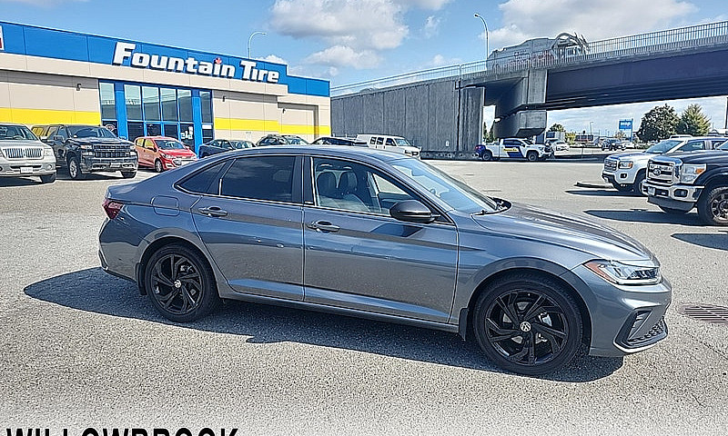 2025 Volkswagen Jett...