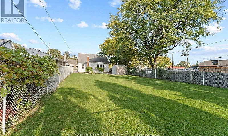 461 Lauzon Road Wind...