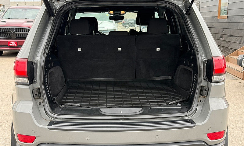 2020 Jeep Grand Cher...
