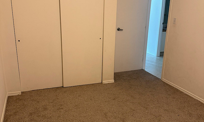 End Main Floor Unit...
