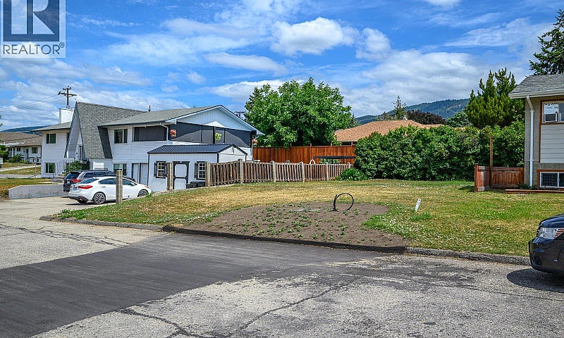 3401 12 Street Verno...