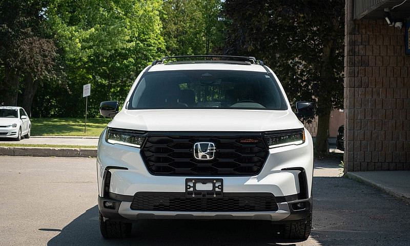 2025 Honda Pilot Tra...