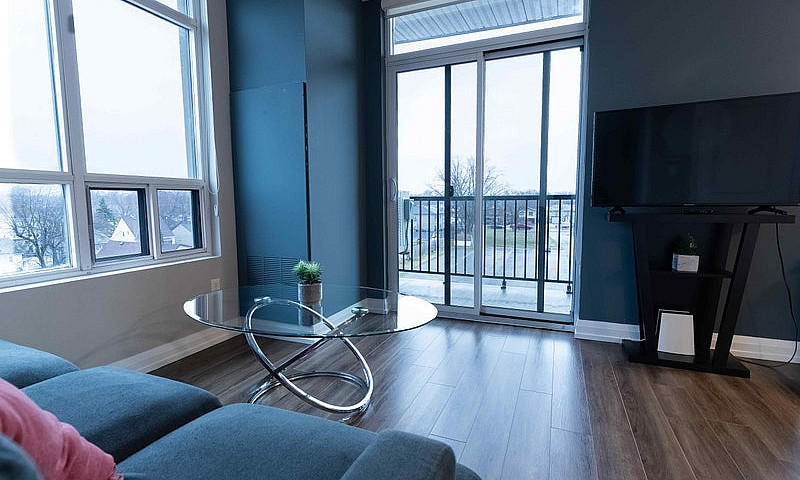 6289 Mcleod - 2 Bed ...