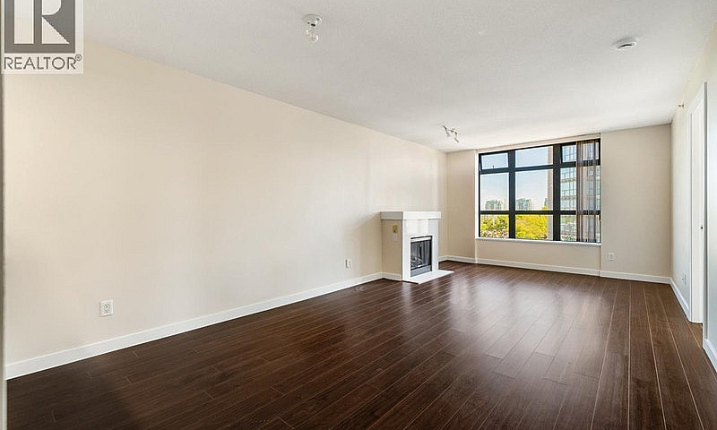 808 8160 Lansdowne R...