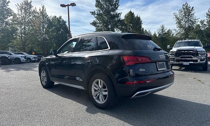 2018 Audi Q5 Komfort...