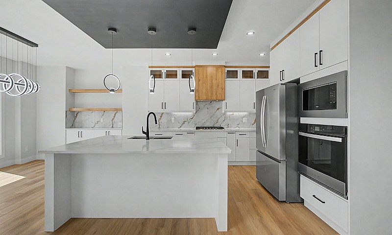 4 Bed Fenwyck Home O...
