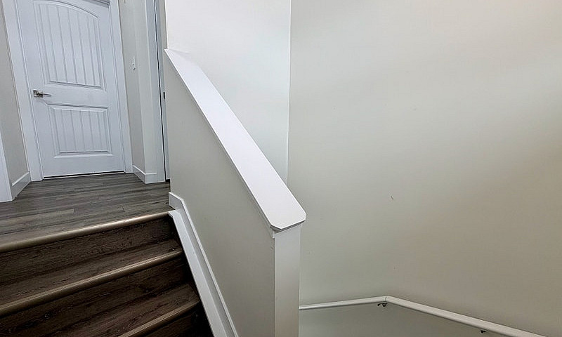 Alberta Ave 3 Bed 2....