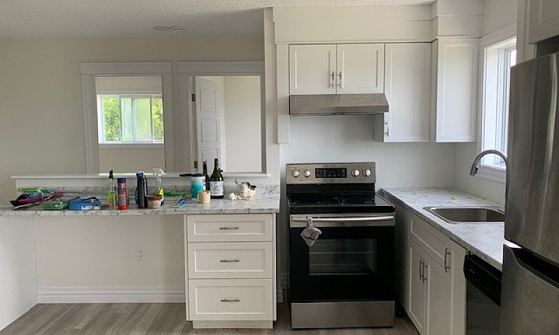 Large 2 Bedroom For ...