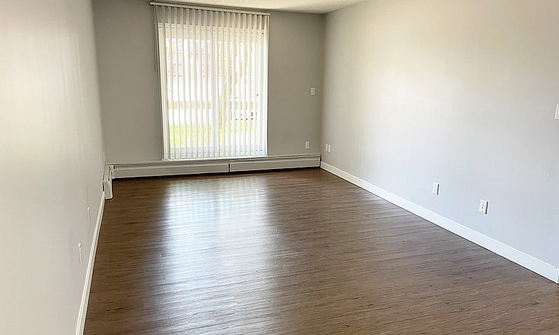 Stroud Place Apartme...