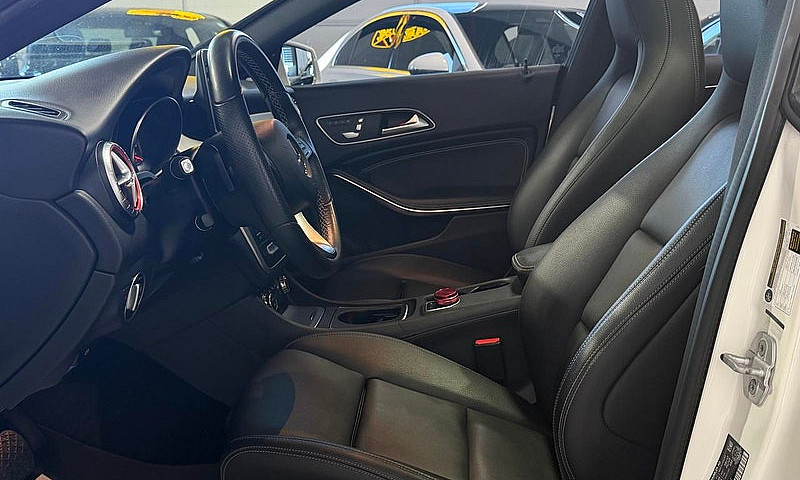2018 Mercedes-Benz C...
