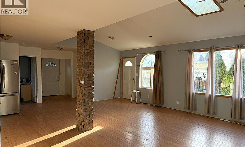 2409 Sunset Boulevar...