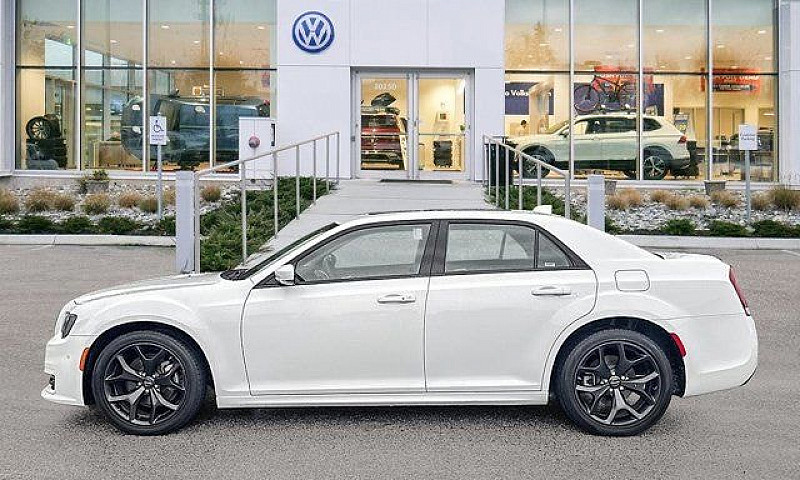 2023 Chrysler 300 30...