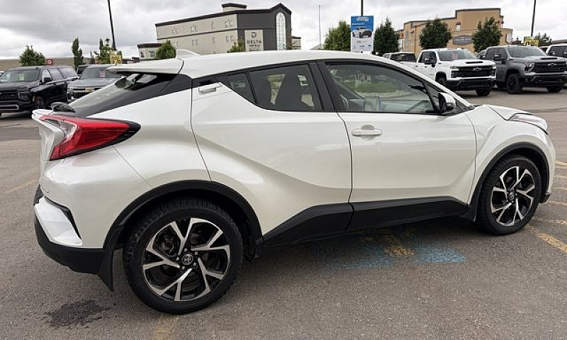 2021 Toyota C-Hr...