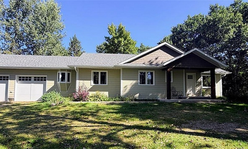 14 Waterfront Drive ...