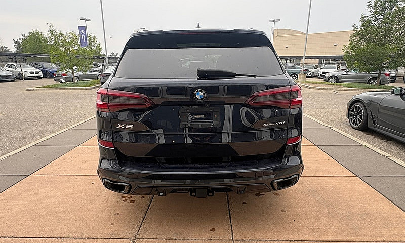 2022 Bmw X5...