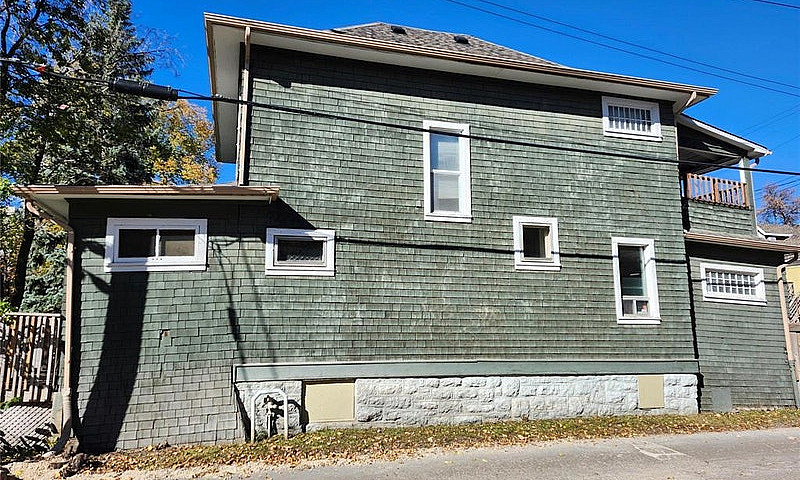 122 Pulford Street W...