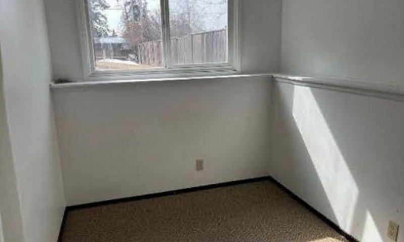 3 Bed 1.5 Bath Unit ...