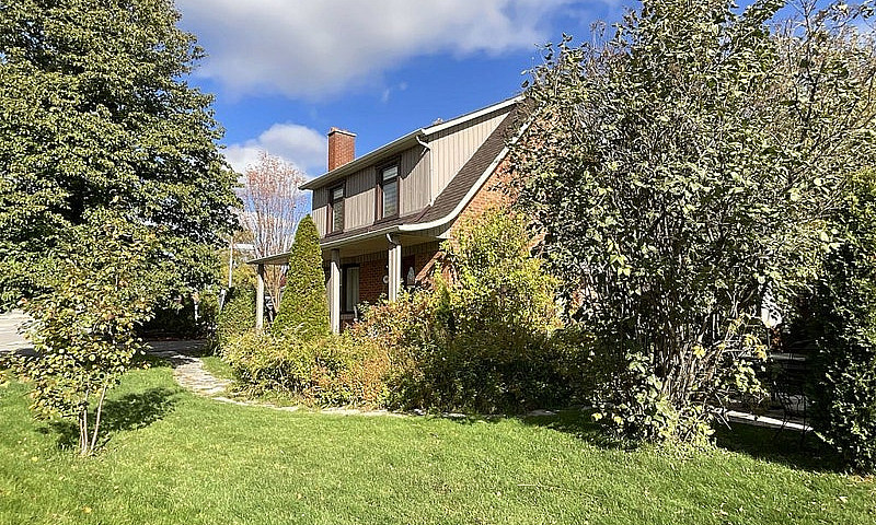 $429,000 - 2 Storey ...