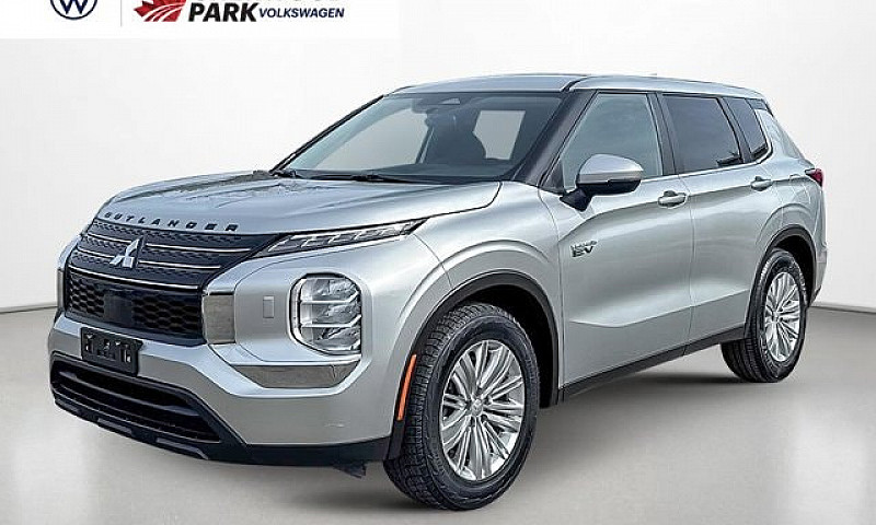 2023 Mitsubishi Outl...