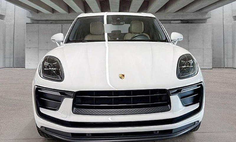 2023 Porsche Macan B...