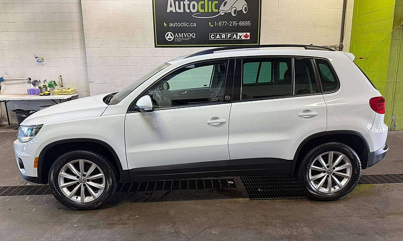 2017 Volkswagen Tigu...