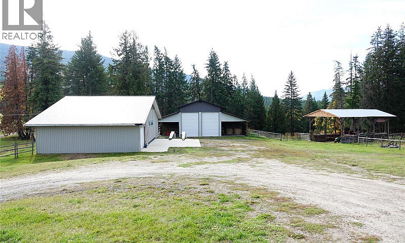 1325 Hepburn Road Ch...