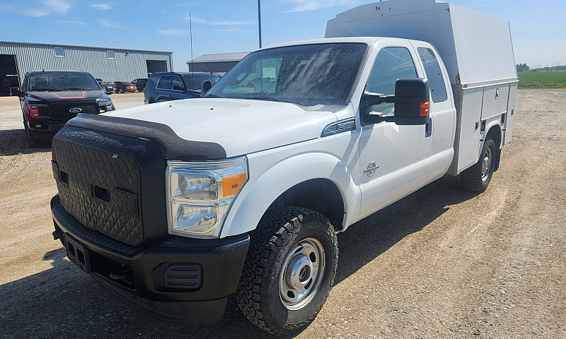 2013 Ford F350 Ext C...
