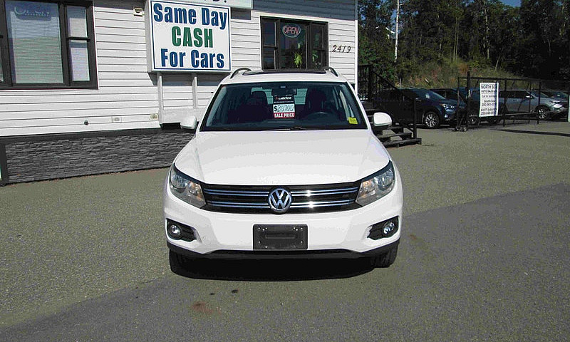 2017 Volkswagen Tigu...