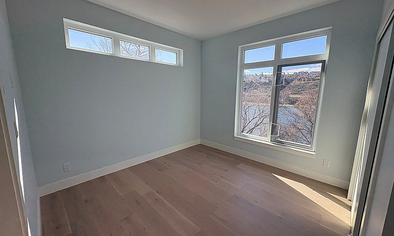 2 Bedroom Apartment...