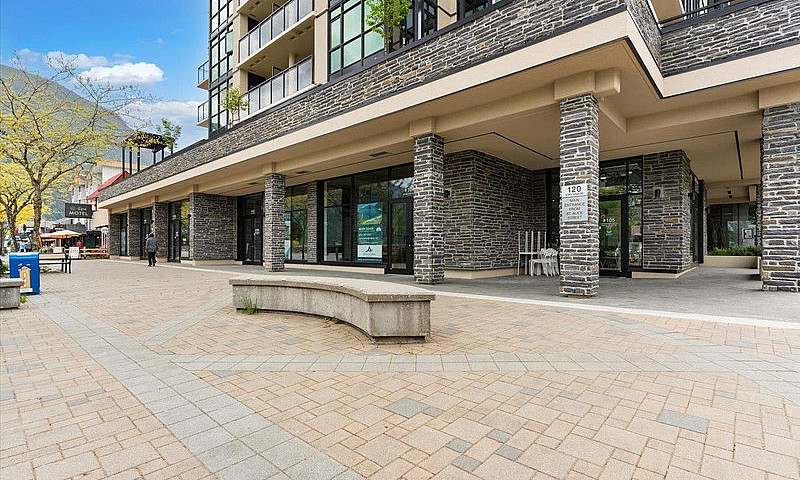 502 120 Esplanade Av...