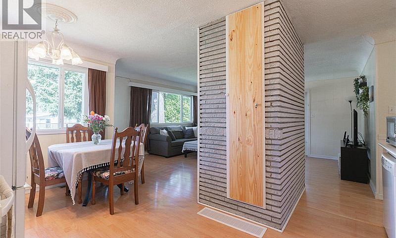 2413 14Th Ave Port A...