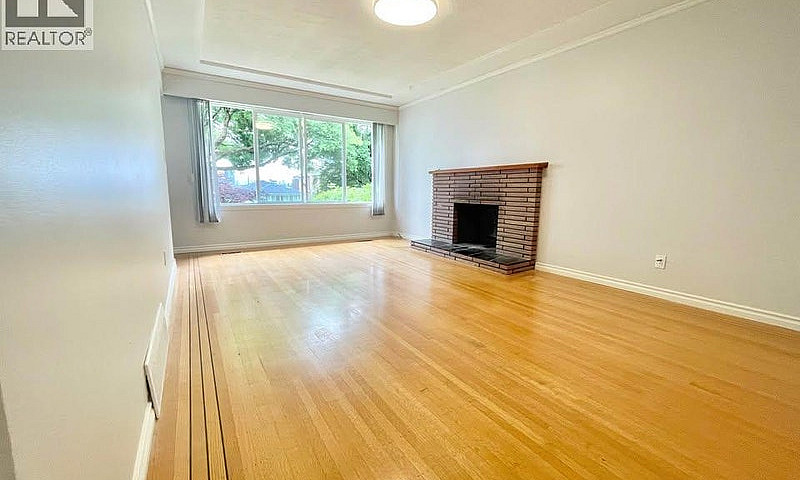 4825 Georgia Street ...