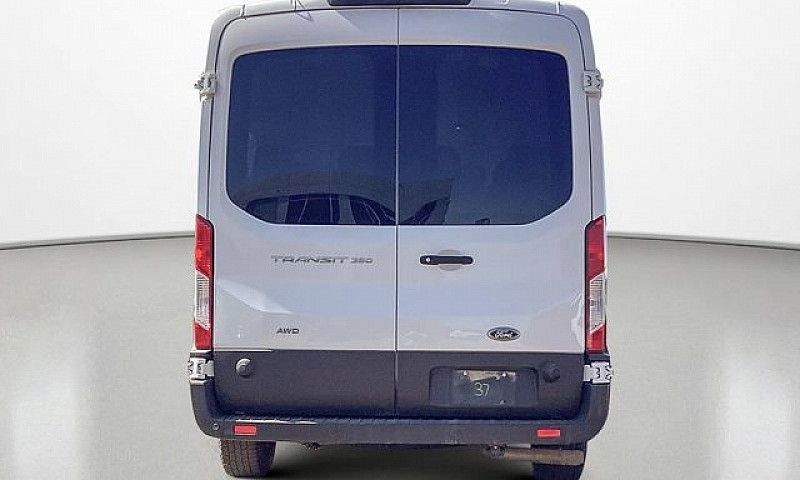 2024 Ford Transit T-...