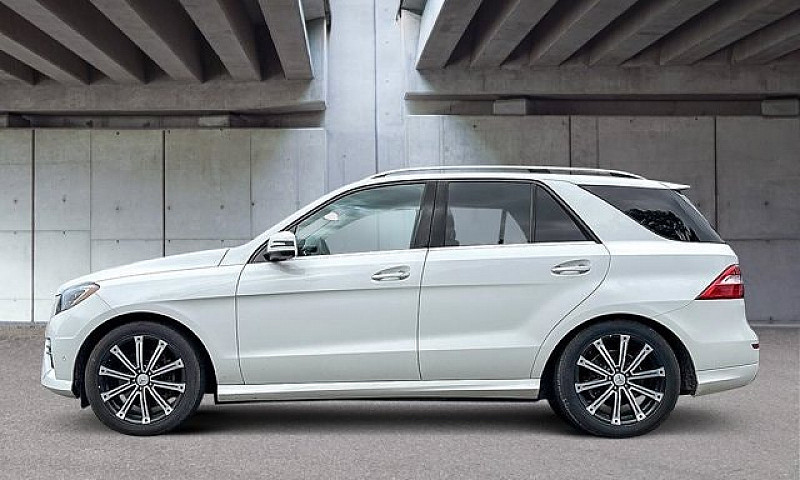 2014 Mercedes-Benz M...