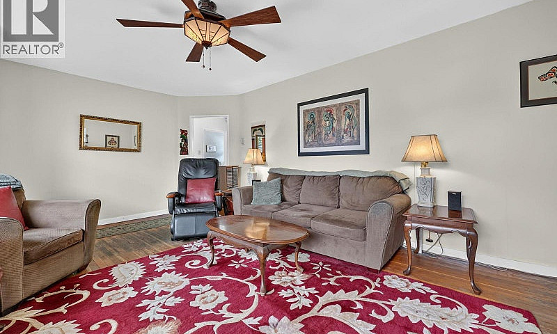 471 Cadder Avenue Ke...